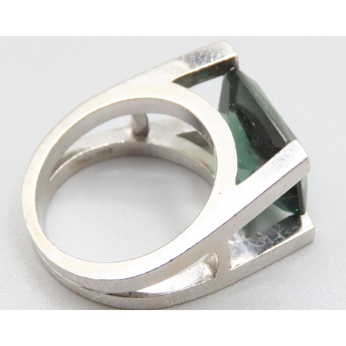 257 - Fine Tourmaline Single Stone Statement Ring Bar Set in 14 Carat White Gold Ring Size R