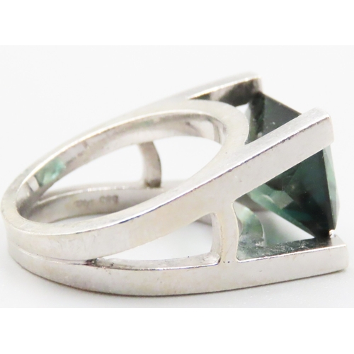 257 - Fine Tourmaline Single Stone Statement Ring Bar Set in 14 Carat White Gold Ring Size R