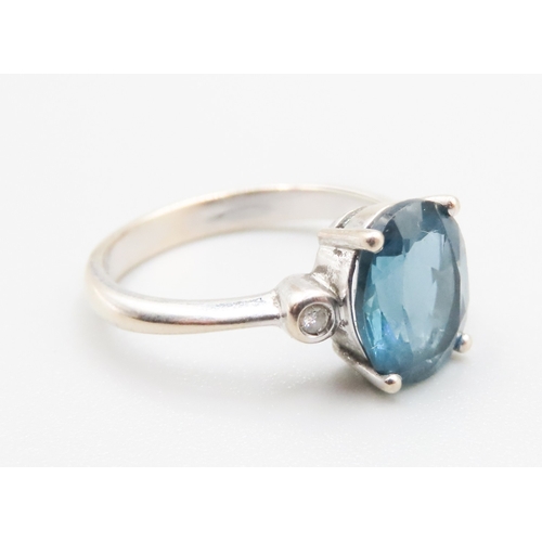 375 - Indicolite Set Ring with Diamond Inset to Shoulders Mounted in 18 Carat White Gold Ring Size P