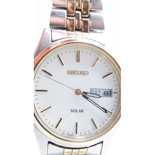 427 - Seiko Solar Movement Bi-Metal Gentleman's Wristwatch Day Date Aperture Articulated Bracelet