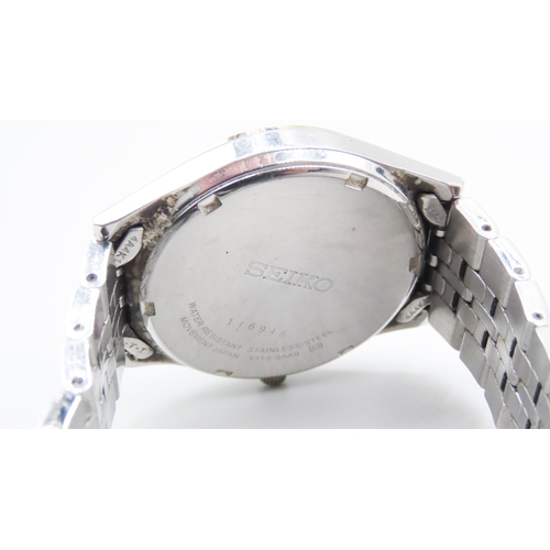 427 - Seiko Solar Movement Bi-Metal Gentleman's Wristwatch Day Date Aperture Articulated Bracelet