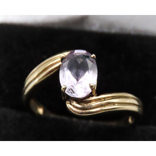 44 - Pale Amethyst Single Stone Ring Wrap Around Form Mounted in 9 Carat Yellow Gold Ring Size P