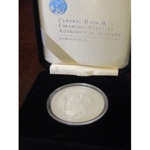 1410 - Irish Silver Commemorative Coin Encapsulated Mint in Original Presentation Case