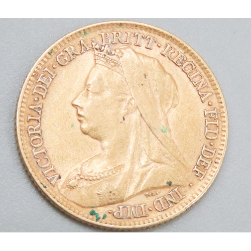 1028 - Gold Half Sovereign Queen Victoria Dated 1899