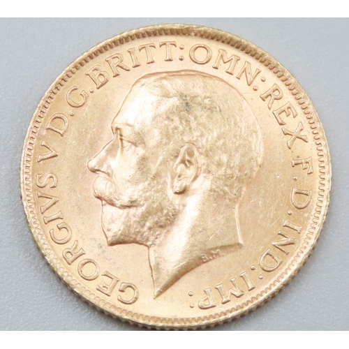 1061 - Full Gold Sovereign King George V Dated 1912