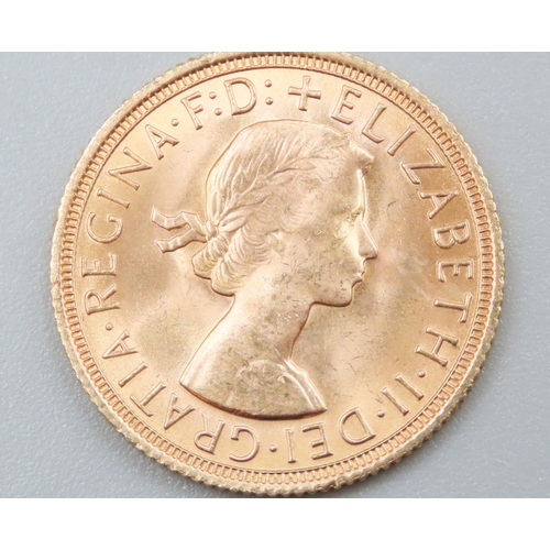 1090 - Full Gold Sovereign Queen Elizabeth II Dated 1967