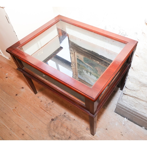 1723 - Glazed Curio Cabinet Hinge Top Above Tapering Supports Mahogany Framed Approximately 24 Inches Wide ... 