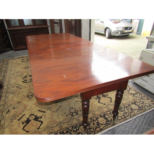 1898 - William IV Irish Figured Mahogany Dinning Room Table 12ft Long Above Turned Supports Good Constructi... 