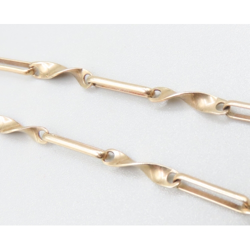 198 - 9 Carat Yellow Gold Bar and Twist Form Link Bracelet 19.5cm Long