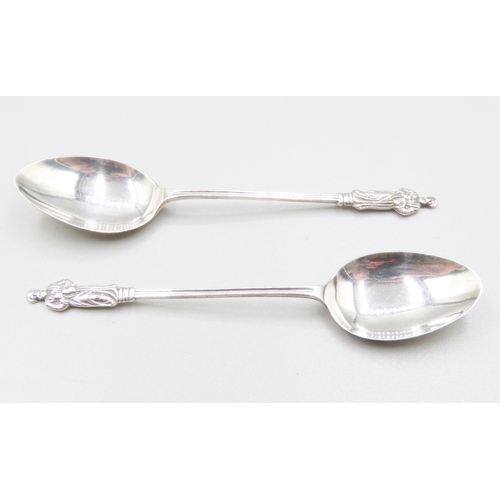 227 - Collection of Six Silver Tea Spoons with Presentation Case 10.5cm Long