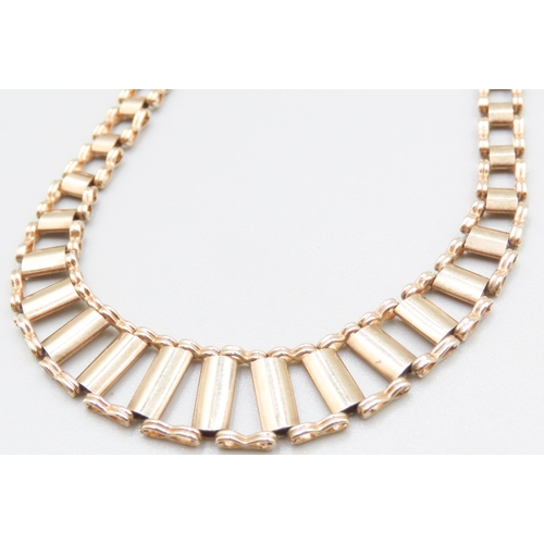 269 - 9 Carat Yellow Gold Graduated Form Fancy Link Necklace 40cm Long