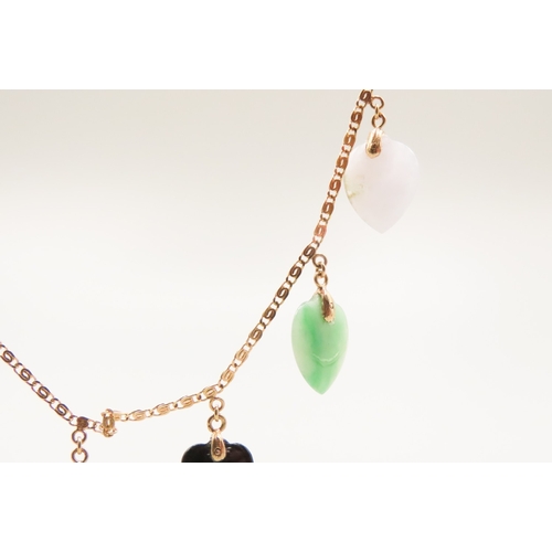 293 - Matching Jade Onyx and Carnelian Heart Set Necklace Mounted in 14 Carat Yellow Gold 46cm Long