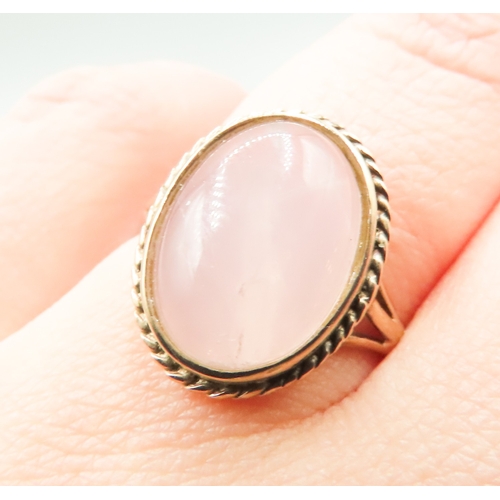 294 - Rose Quartz Set Single Stone Ring Mounted in 9 Carat Yellow Gold Ring Size O