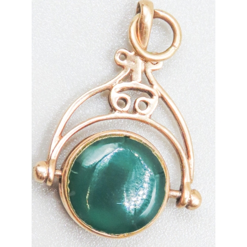 39 - Onyx and Green Agate Set Swivel Fob Pendant Mounted in 9 Carat Yellow Gold 2.5cm High