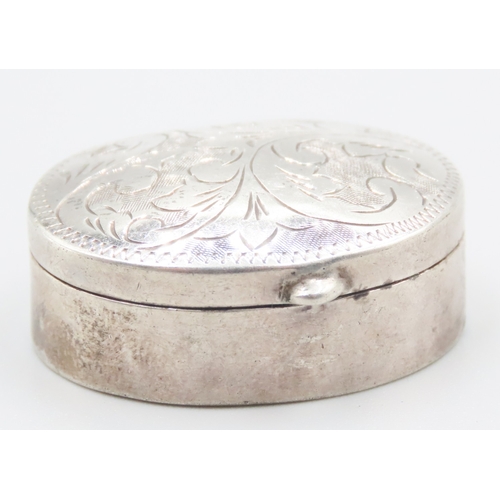 515 - Silver Oval Form Pill Box Incised Detailing 3cm Wide