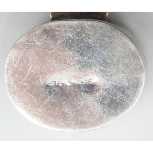 515 - Silver Oval Form Pill Box Incised Detailing 3cm Wide