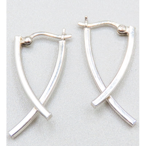 94 - Pair of 9 Carat White Gold Crossover Form Earrings 3cm High