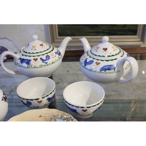 1014 - Various Porcelain Items Including Water Ewer and Matching Basin Quantity as Photographed Includes Pa... 