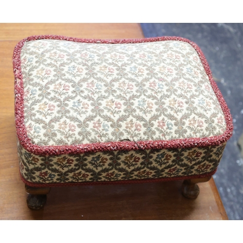 1024 - Edwardian Needle Point Upholstered Foot Stool Queen Anne Supports Approximately 12 Inches Wide x 7 I... 