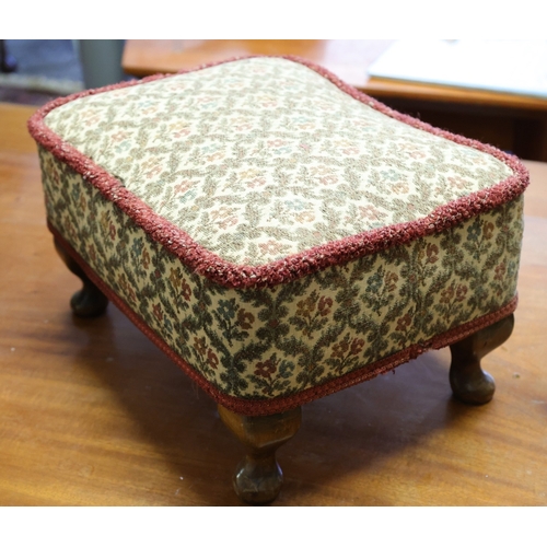 1024 - Edwardian Needle Point Upholstered Foot Stool Queen Anne Supports Approximately 12 Inches Wide x 7 I... 