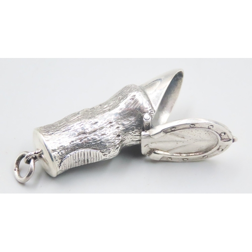 1518 - Silver Novelty Lucky Horse Hoof Form Vesta Case 5cm High