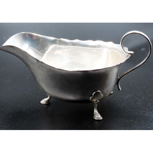 1657 - Silver Sauceboat Flying C Scroll Handle