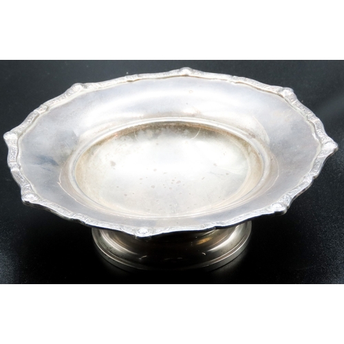 1661 - Pedestal Form Silver Fruit Dish 15cm Diameter x 15cm High