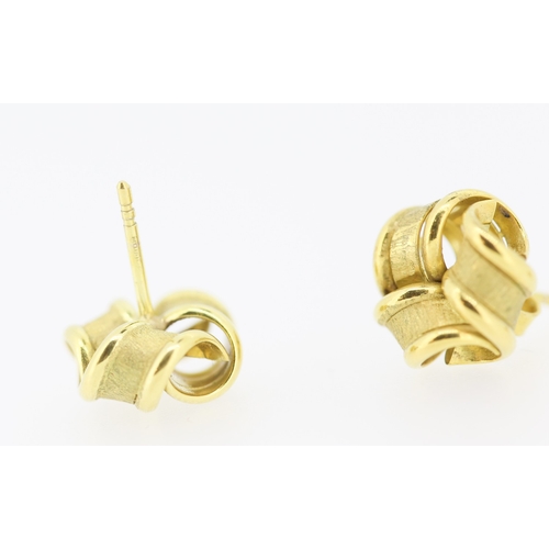 190 - Pair of 9 Carat Yellow Gold Knot Form Earrings 1cm High