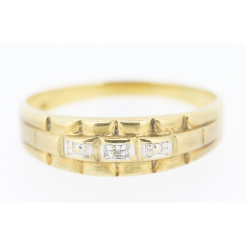 215 - Diamond Inset Bar Motif Ring Mounted in 9 Carat Yellow Gold Ring Size Q