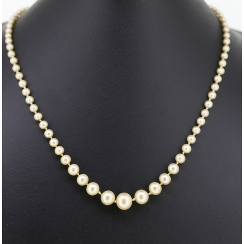 262 - Fantasy Pearl Necklace Graduated Form with Silver Clasp 40 cm Long