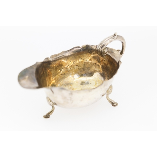 294 - Silver Sauce Boat Shaped Supports 12cm Long 8cm Wide 6cm High