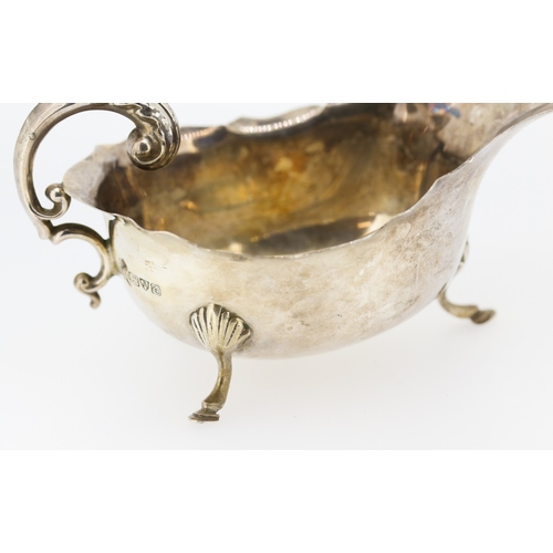 294 - Silver Sauce Boat Shaped Supports 12cm Long 8cm Wide 6cm High