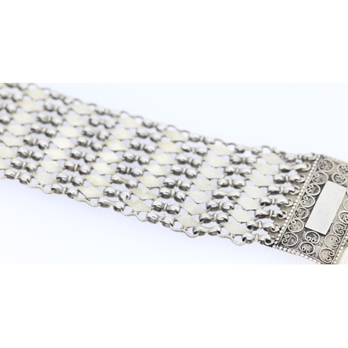 325 - Finely Detailed Silver Fancy Link Bracelet 18.5cm Long