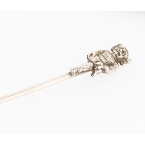 413 - Lincoln Imp Motif Silver Toasting Fork 14cm Long