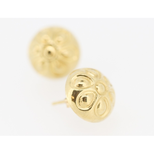 426 - Pair of 9 Carat Yellow Gold Flower Motif Dome Earrings Each 1cm High