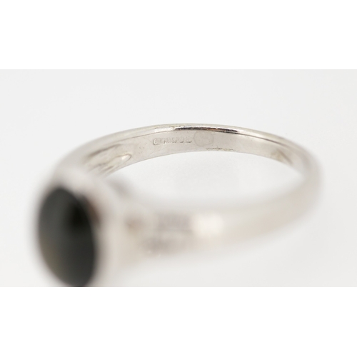 552 - Bezel Set Polished Agate Set Ring Mounted on 9 Carat White Gold Further Diamond Inset to Shoulders R... 