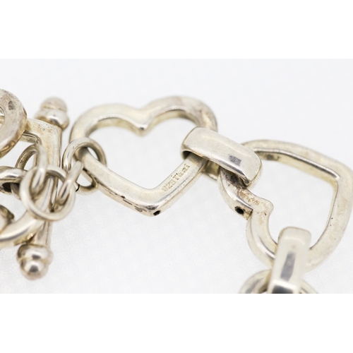 557 - Silver Heart Link T-Bar Bracelet 19cm Long