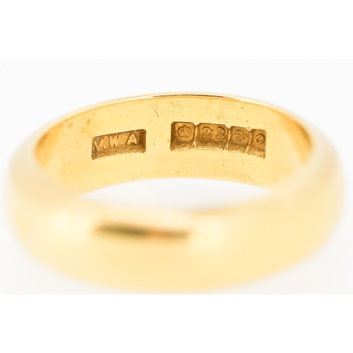 563 - 22 Carat Yellow Gold Band Ring Size I