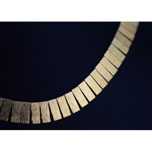 564 - 9 Carat Yellow Gold Fringe Necklace 40 - 44cm Long