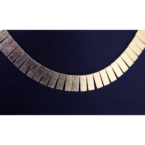 564 - 9 Carat Yellow Gold Fringe Necklace 40 - 44cm Long