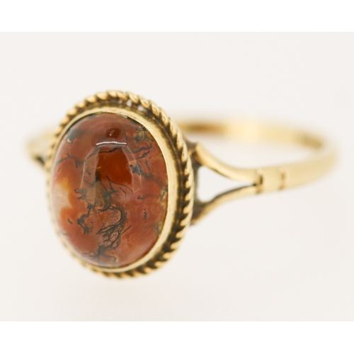 67 - Red Moss Agate Set Sing Stone Ring Mounted in 9 Carat Yellow Gold Ring Size N