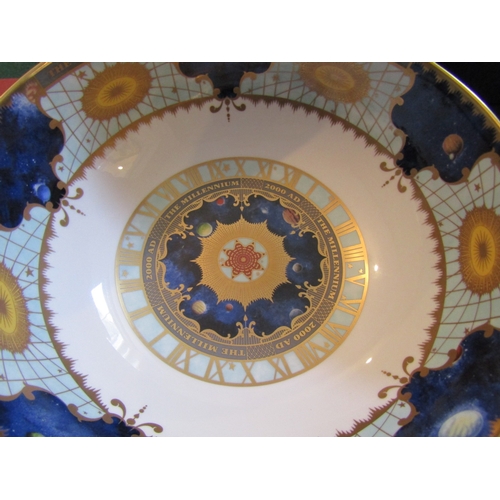 833 - Royal Worcester Table Bowl Approximately 9 Inches Diameter Original Presentation Box Present