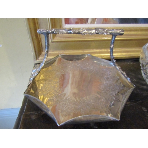 931 - Edwardian Silver Plated Table Top Fruit Dish and Fruit Bowl Approximately 9 Inches Diameter 2 Pieces... 