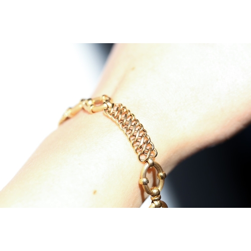 95 - 18 Carat Yellow Gold Fancy Link Bracelet 19.5cm Long