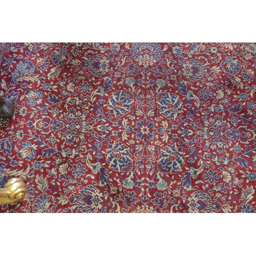 996 - Persian Pure Wool Rug Burgundy Ground Patterned Borders Approximately 6ft Long x 4ft Wide