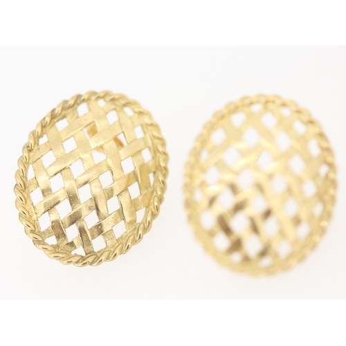 147 - Pair of 9 Carat Yellow Gold Weaved Basket Form Earrings Each 2cm High