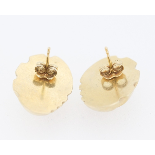 161 - Pair of Attractively Detailed 9 Carat Yellow Gold Shell Motif Earrings 2cm High