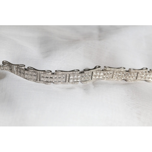 12 - Finely Detailed Diamond Cluster Set Fancy Link Bracelet Mounted in 9 Carat White Gold 21.5cm Long To... 