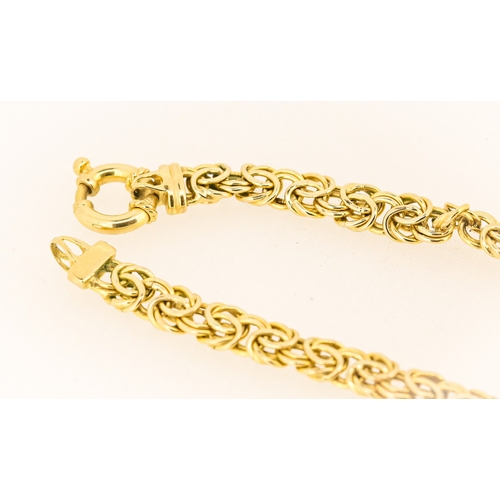 17 - 9 Carat Yellow Gold Byzantine Link Bracelet 19.5cm Long Note Some Repair Needed