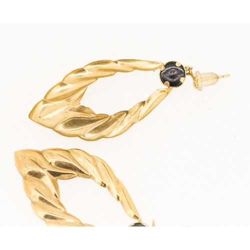 20 - Pair of 9 Carat Yellow Gold Polished Cabochon Onyx Set Drop Leaf Earrings 4cm High Onyx 5mm Diameter